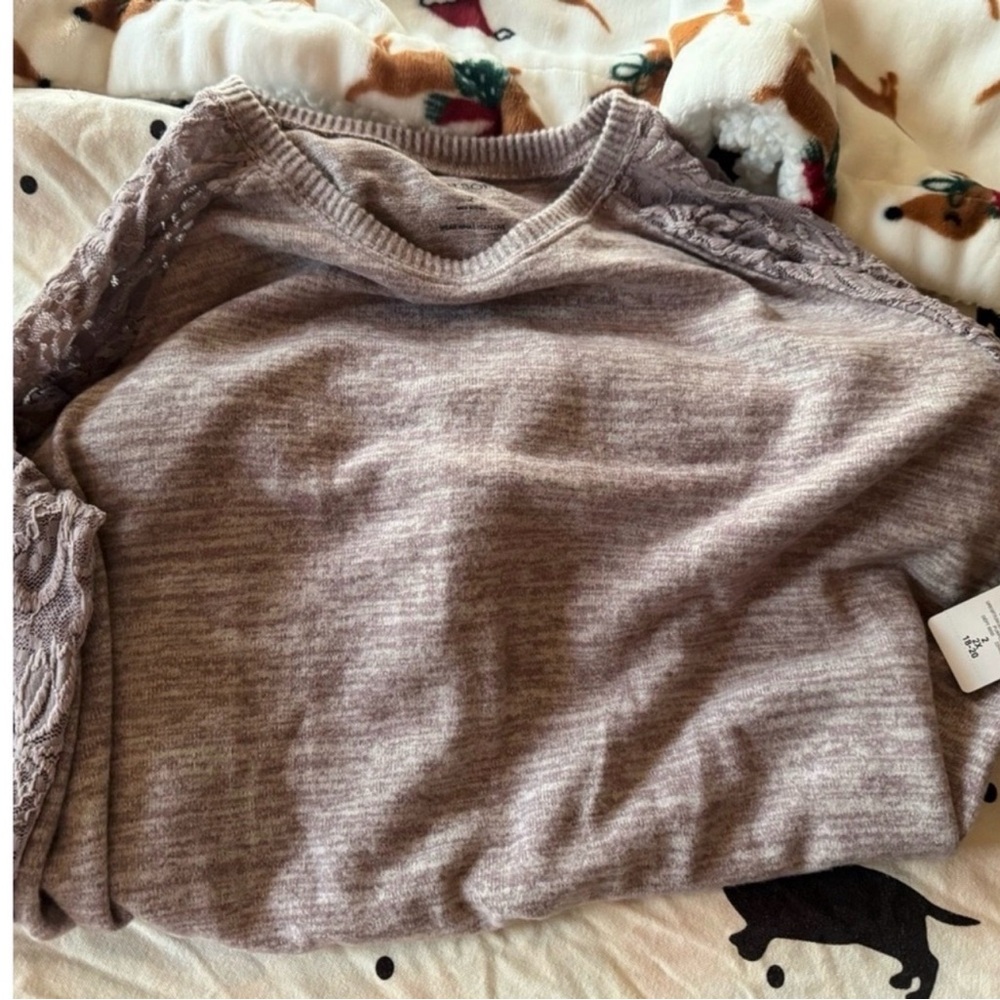 Torrid 2-Piece Light Sweater Bundle – Size 2X (18/20) - Picture 6 of 6